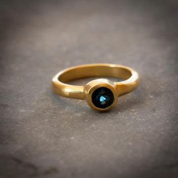 Blue Topaz Ring,November Birthstone Ring,Stackable Rings,Dainty Jewelry,Gemstone Rings,Bezel Ring,Promise Ring,For Her Birthday Gifts